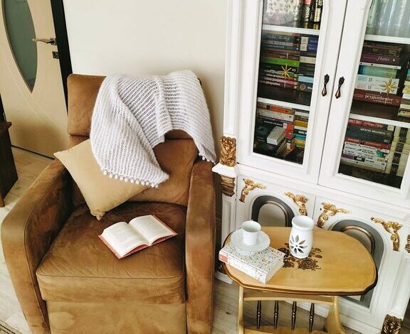 Simple Ways to Create a Cosy Reading Nook in Your Home